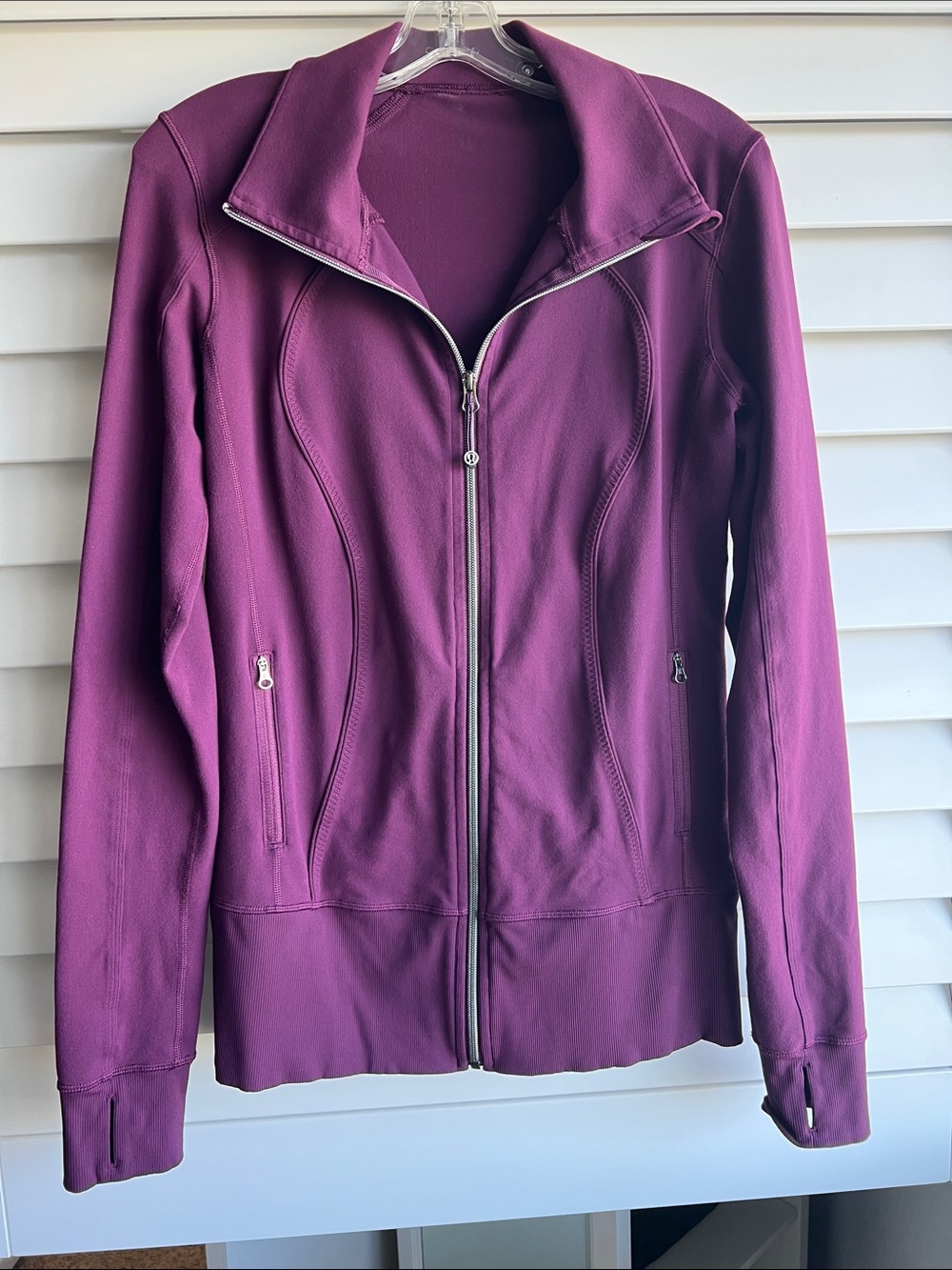 Lululemon Women's Plum Full-Zip Jacket sz 10